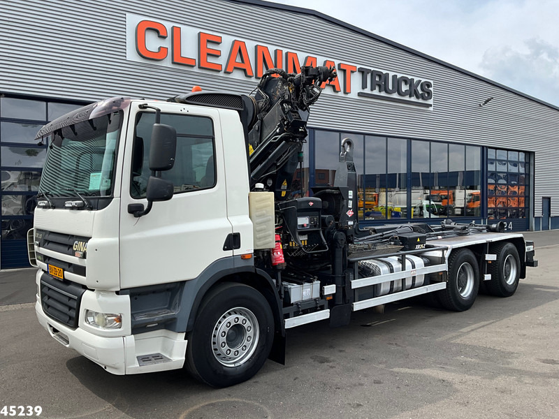Ginaf X 3232 S Euro 5 Manual Hiab 28 Tonmeter laadkraan - Camion cu cârlig, Camion cu macara: Foto 2 Ginaf X 3232 S Euro 5 Manual Hiab 28 Tonmeter laadkraan - Camion cu cârlig, Camion cu macara: Foto 2