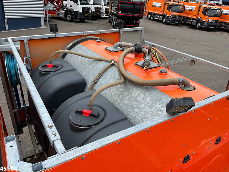 Iveco Daily 35C14 Euro 6 ROM Toilet servicewagen - Maşină pentru vidanjări: Foto 2 Iveco Daily 35C14 Euro 6 ROM Toilet servicewagen - Maşină pentru vidanjări: Foto 2