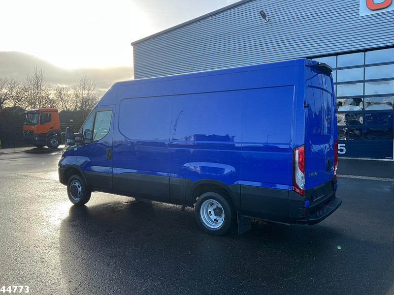 Iveco Daily 35C18 RIONED hogedrukwater installatie - Maşină pentru vidanjări: Foto 3 Iveco Daily 35C18 RIONED hogedrukwater installatie - Maşină pentru vidanjări: Foto 3