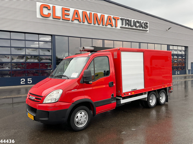 Iveco Daily 40C18 + Veldhuizen oplegger ROM Hogedrukinstallatie - Maşină pentru vidanjări: Foto 2 Iveco Daily 40C18 + Veldhuizen oplegger ROM Hogedrukinstallatie - Maşină pentru vidanjări: Foto 2