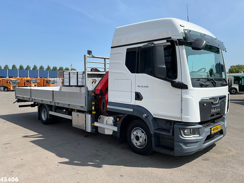 MAN TGL 12.220 Euro 6 Palfinger 11 Tonmeter laadkraan Just 54.870 km! - Camion cu macara: Foto 5 MAN TGL 12.220 Euro 6 Palfinger 11 Tonmeter laadkraan Just 54.870 km! - Camion cu macara: Foto 5