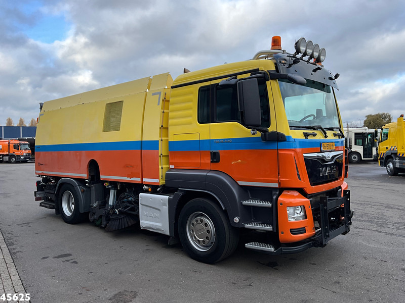 MAN TGS 18.440 Euro 6 Beam S9000 Wegdekreiniger links en rechts vegend! - Măturătoare stradală: Foto 5 MAN TGS 18.440 Euro 6 Beam S9000 Wegdekreiniger links en rechts vegend! - Măturătoare stradală: Foto 5