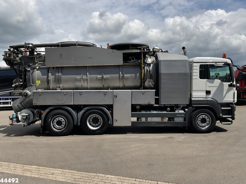 MAN TGS 28.440 FFG Flensburger 12,5m³ Saug/Spul combi Waterrecycling - Maşină pentru vidanjări: Foto 5 MAN TGS 28.440 FFG Flensburger 12,5m³ Saug/Spul combi Waterrecycling - Maşină pentru vidanjări: Foto 5