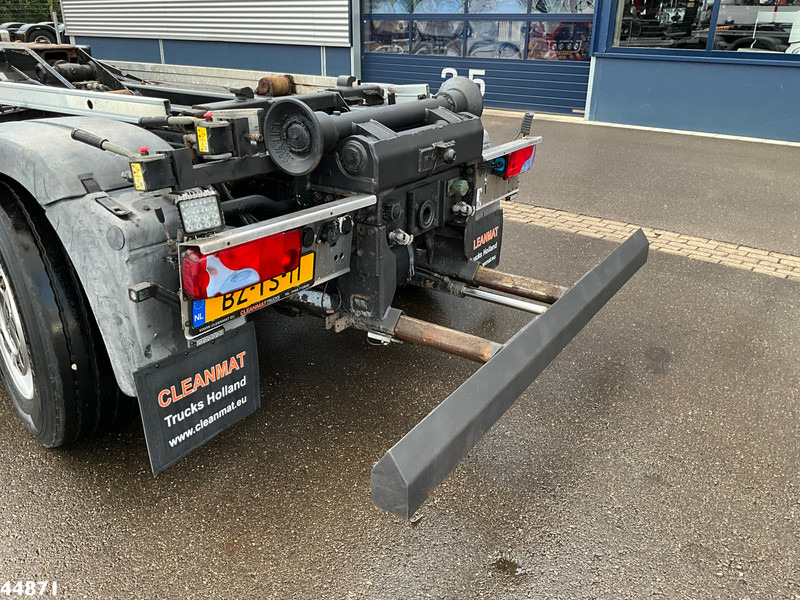 Camion cu cârlig MAN TGS 35.440 8x4 HMF 16 Tonmeter Z-kraan: Foto 10 Camion cu cârlig MAN TGS 35.440 8x4 HMF 16 Tonmeter Z-kraan: Foto 10