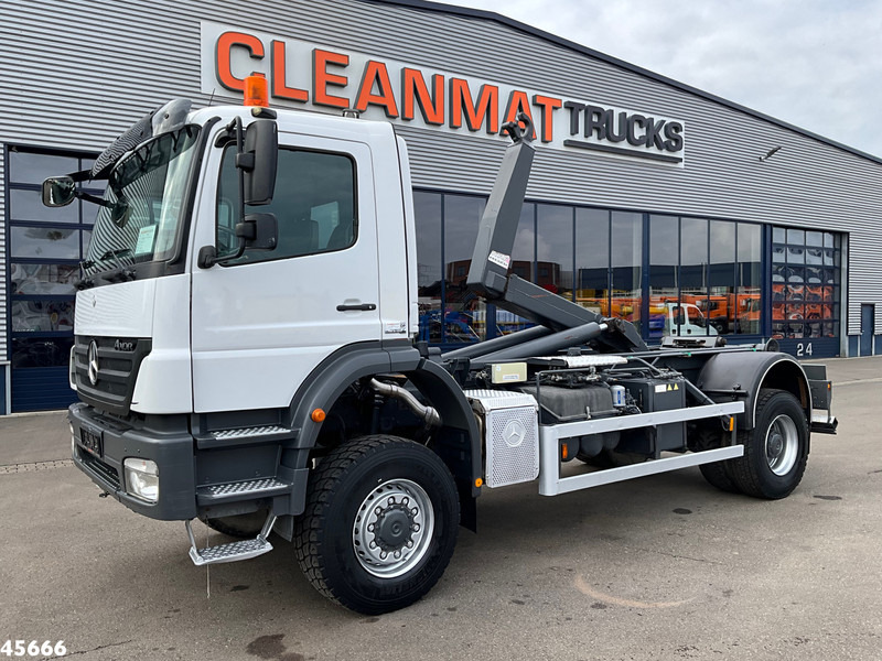 Mercedes-Benz AXOR 1929 4x4 VDL 14 Ton haakarmsysteem Just 208.008 km! - Camion cu cârlig: Foto 1 Mercedes-Benz AXOR 1929 4x4 VDL 14 Ton haakarmsysteem Just 208.008 km! - Camion cu cârlig: Foto 1