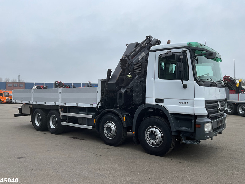 Mercedes-Benz Actros 4141 8x4 manual Hiab 32 Tonmeter laadkraan + Fly-jib - Camion cu macara: Foto 5 Mercedes-Benz Actros 4141 8x4 manual Hiab 32 Tonmeter laadkraan + Fly-jib - Camion cu macara: Foto 5