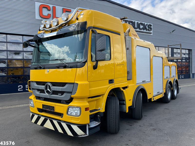 Mercedes-Benz Actros 4148 K 8x4 Falkom Abschlepp met WSK Just 144.539 km! - Maşină de tractare: Foto 2 Mercedes-Benz Actros 4148 K 8x4 Falkom Abschlepp met WSK Just 144.539 km! - Maşină de tractare: Foto 2