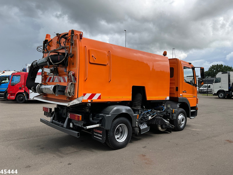 Mercedes-Benz Atego 1018 Brock Left and right sweeper Just 141.848 km! - Măturătoare stradală: Foto 5 Mercedes-Benz Atego 1018 Brock Left and right sweeper Just 141.848 km! - Măturătoare stradală: Foto 5