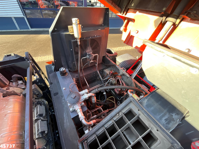 Măturătoare stradală Mercedes-Benz Atego 1324 Euro 6 Bucher Cityfant 6000 Just 82.371 km!: Foto 15 Măturătoare stradală Mercedes-Benz Atego 1324 Euro 6 Bucher Cityfant 6000 Just 82.371 km!: Foto 15