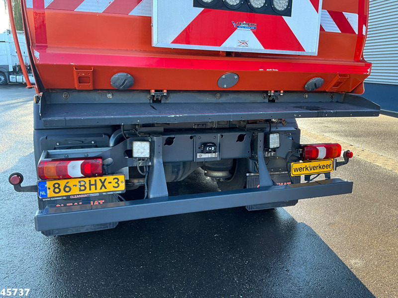 Măturătoare stradală Mercedes-Benz Atego 1324 Euro 6 Bucher Cityfant 6000 Just 82.371 km!: Foto 11 Măturătoare stradală Mercedes-Benz Atego 1324 Euro 6 Bucher Cityfant 6000 Just 82.371 km!: Foto 11