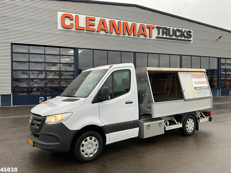 Mercedes-Benz Sprinter 317 1.9 CDI Veeg-vuil kipper - Camion basculantă: Foto 2 Mercedes-Benz Sprinter 317 1.9 CDI Veeg-vuil kipper - Camion basculantă: Foto 2