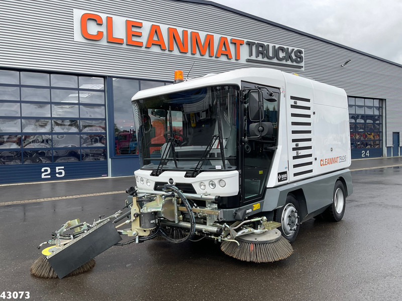 Ravo 540 STH Euro 6 with 3-rd brush - Măturătoare stradală: Foto 2 Ravo 540 STH Euro 6 with 3-rd brush - Măturătoare stradală: Foto 2