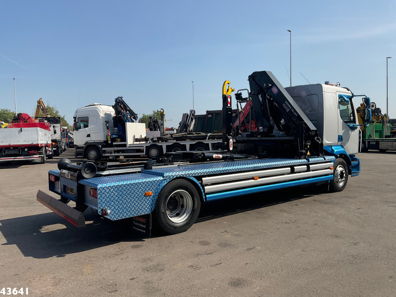 Renault D 240 Euro 6 HMF 10 Tonmeter laadkraan Just 66.850 km! - Camion cu cârlig, Camion cu macara: Foto 4 Renault D 240 Euro 6 HMF 10 Tonmeter laadkraan Just 66.850 km! - Camion cu cârlig, Camion cu macara: Foto 4
