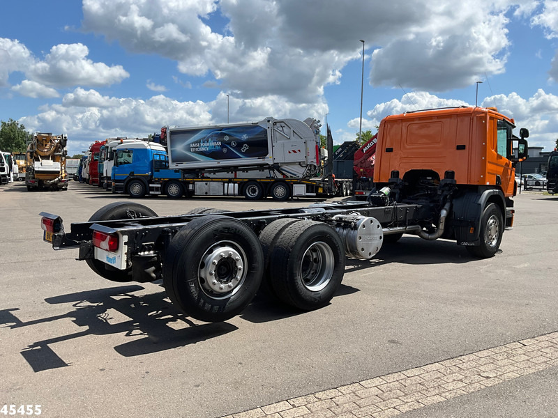 Scania P 280 6x2 Chassis Cabine with PTO Just 218.646 km! - Camion şasiu: Foto 4 Scania P 280 6x2 Chassis Cabine with PTO Just 218.646 km! - Camion şasiu: Foto 4