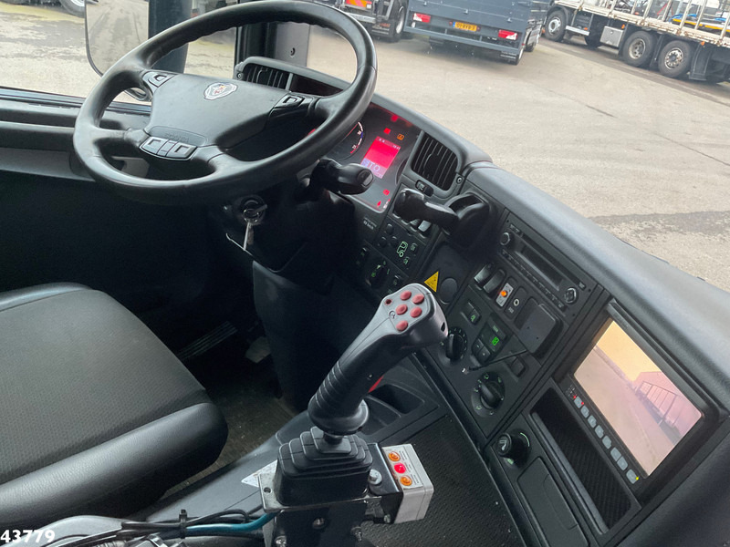 Scania P 360 8x2 Hiab 21 Tonmeter laadkraan - Camion cu cârlig, Camion cu macara: Foto 4 Scania P 360 8x2 Hiab 21 Tonmeter laadkraan - Camion cu cârlig, Camion cu macara: Foto 4