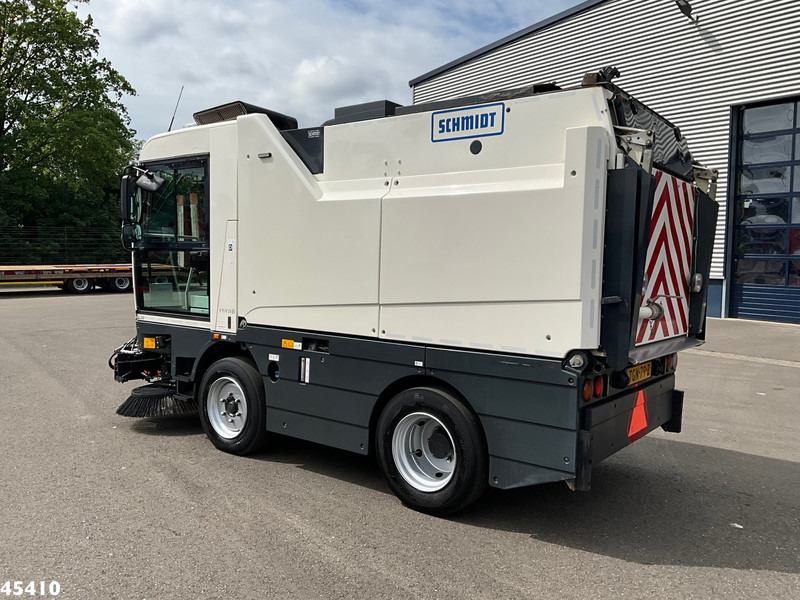 Schmidt Cleango 500 Compact Euro 6 with 3-rd brush - Măturătoare stradală: Foto 4 Schmidt Cleango 500 Compact Euro 6 with 3-rd brush - Măturătoare stradală: Foto 4
