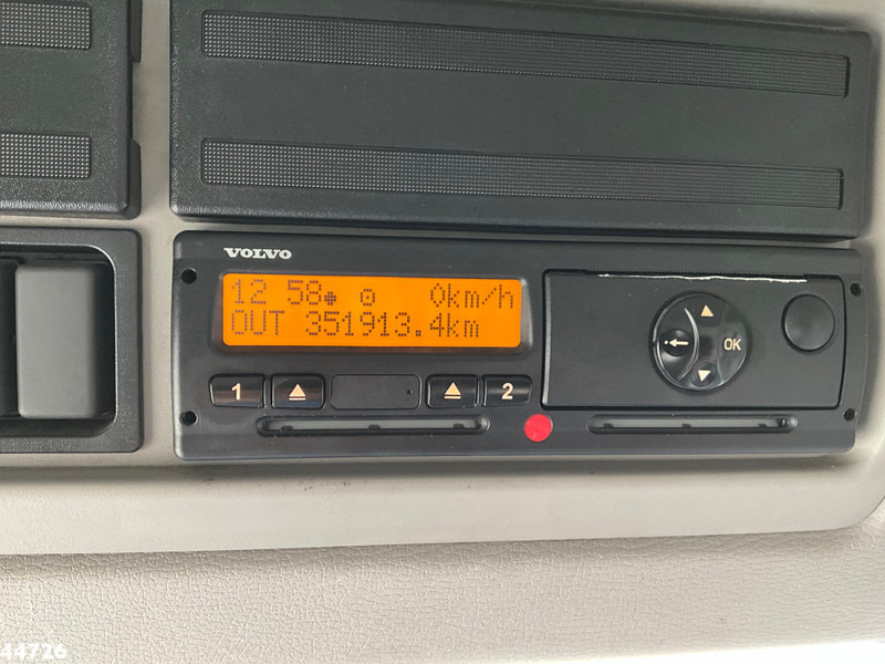 Camion furgon Volvo FL 250 Euro 6 met Dhollandia laadklep: Foto 19