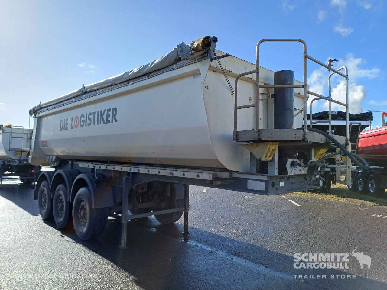 LANGENDORF Auflieger Kipper Stahlrundmulde 24m³ - Semiremorcă basculantă: Foto 1 LANGENDORF Auflieger Kipper Stahlrundmulde 24m³ - Semiremorcă basculantă: Foto 1