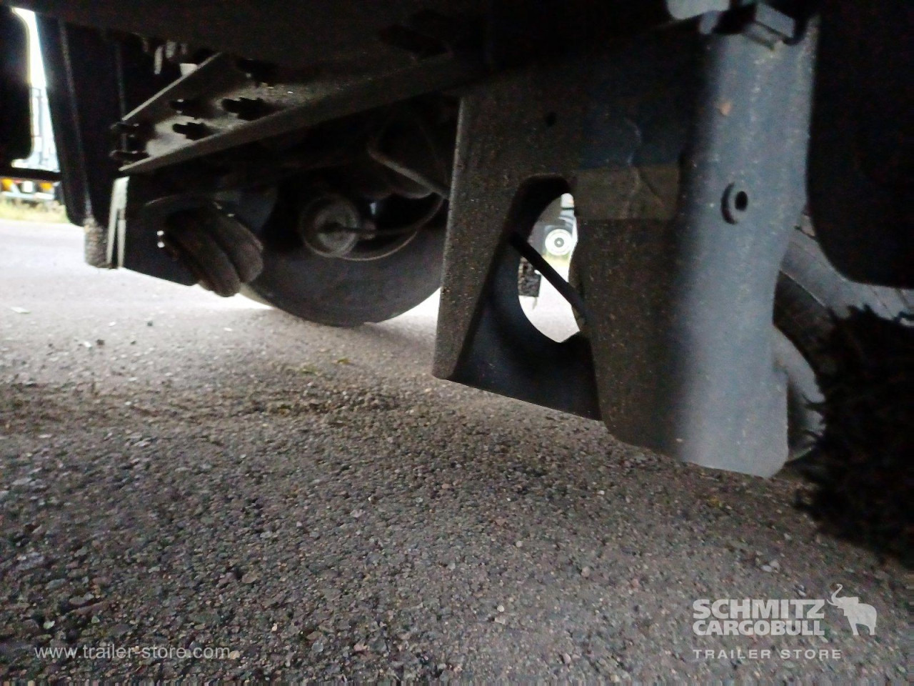 SCHMITZ Auflieger Curtainsider Mega - Semiremorcă prelată: Foto 5 SCHMITZ Auflieger Curtainsider Mega - Semiremorcă prelată: Foto 5