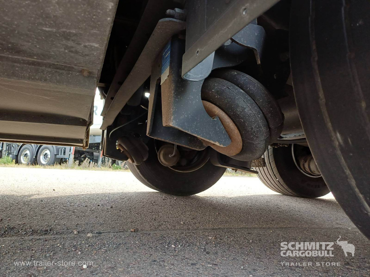 SCHMITZ Auflieger Curtainsider Mega - Semiremorcă prelată: Foto 2 SCHMITZ Auflieger Curtainsider Mega - Semiremorcă prelată: Foto 2