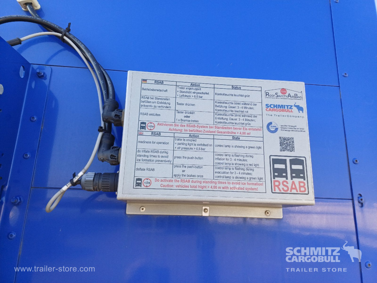 SCHMITZ Auflieger Curtainsider Standard - Semiremorcă prelată: Foto 3 SCHMITZ Auflieger Curtainsider Standard - Semiremorcă prelată: Foto 3