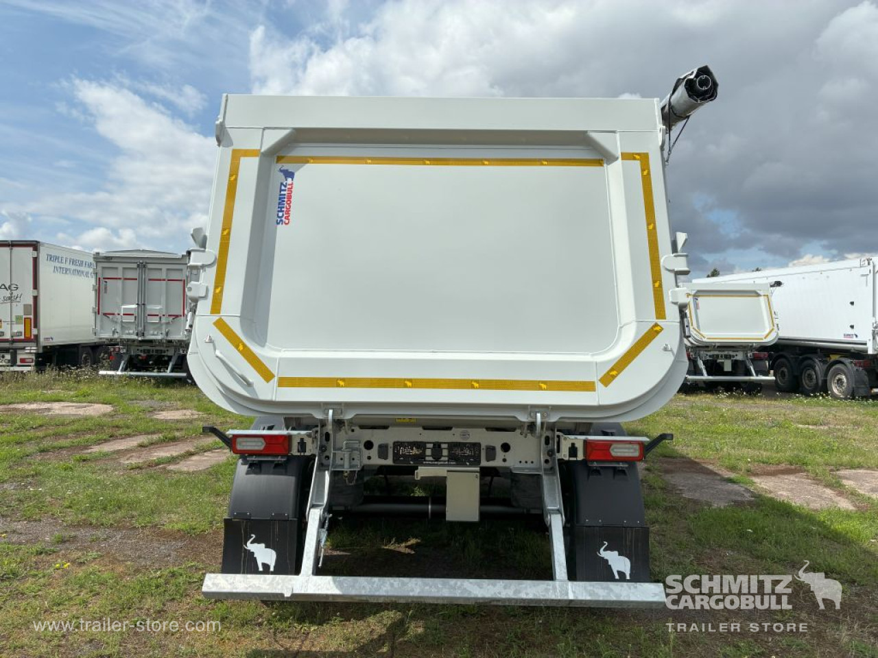 Semiremorcă basculantă nou SCHMITZ Auflieger Kipper Stahlrundmulde 29m³: Foto 10