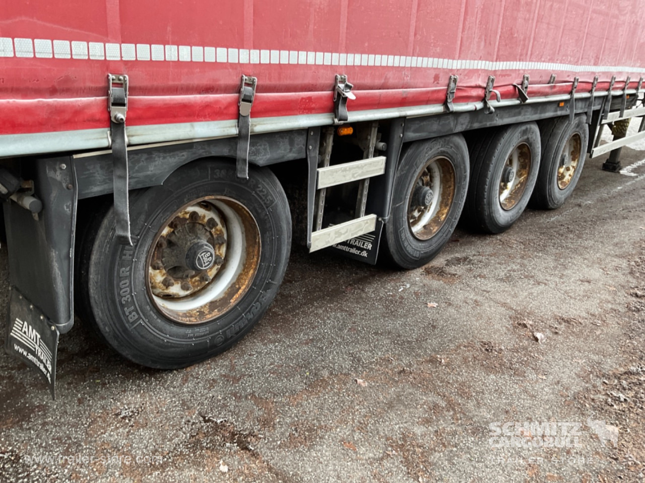 Curtainsider Standard Forklift holder - Semiremorcă prelată: Foto 2 Curtainsider Standard Forklift holder - Semiremorcă prelată: Foto 2