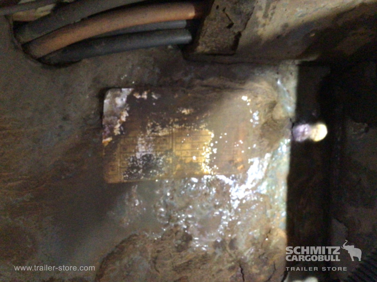 KRONE Reefer Standard Taillift - Semiremorcă izoterma: Foto 5 KRONE Reefer Standard Taillift - Semiremorcă izoterma: Foto 5