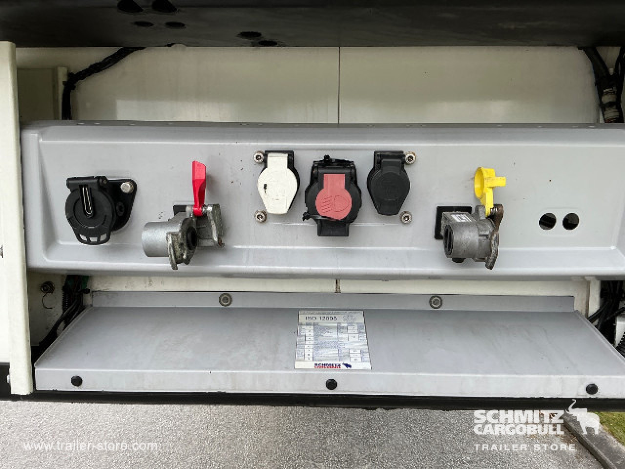 SCHMITZ Semiremolque Frigo Sistema carne colgada - Semiremorcă izoterma: Foto 4 SCHMITZ Semiremolque Frigo Sistema carne colgada - Semiremorcă izoterma: Foto 4