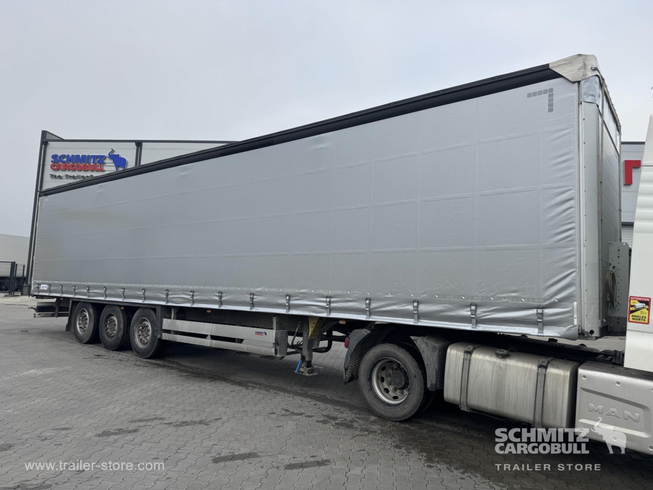 SCHMITZ Curtainsider Standard - Semiremorcă prelată: Foto 1 SCHMITZ Curtainsider Standard - Semiremorcă prelată: Foto 1
