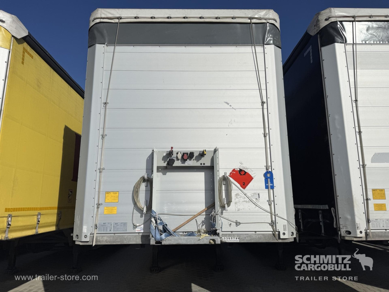 SCHMITZ Curtainsider Standard - Semiremorcă prelată: Foto 4 SCHMITZ Curtainsider Standard - Semiremorcă prelată: Foto 4