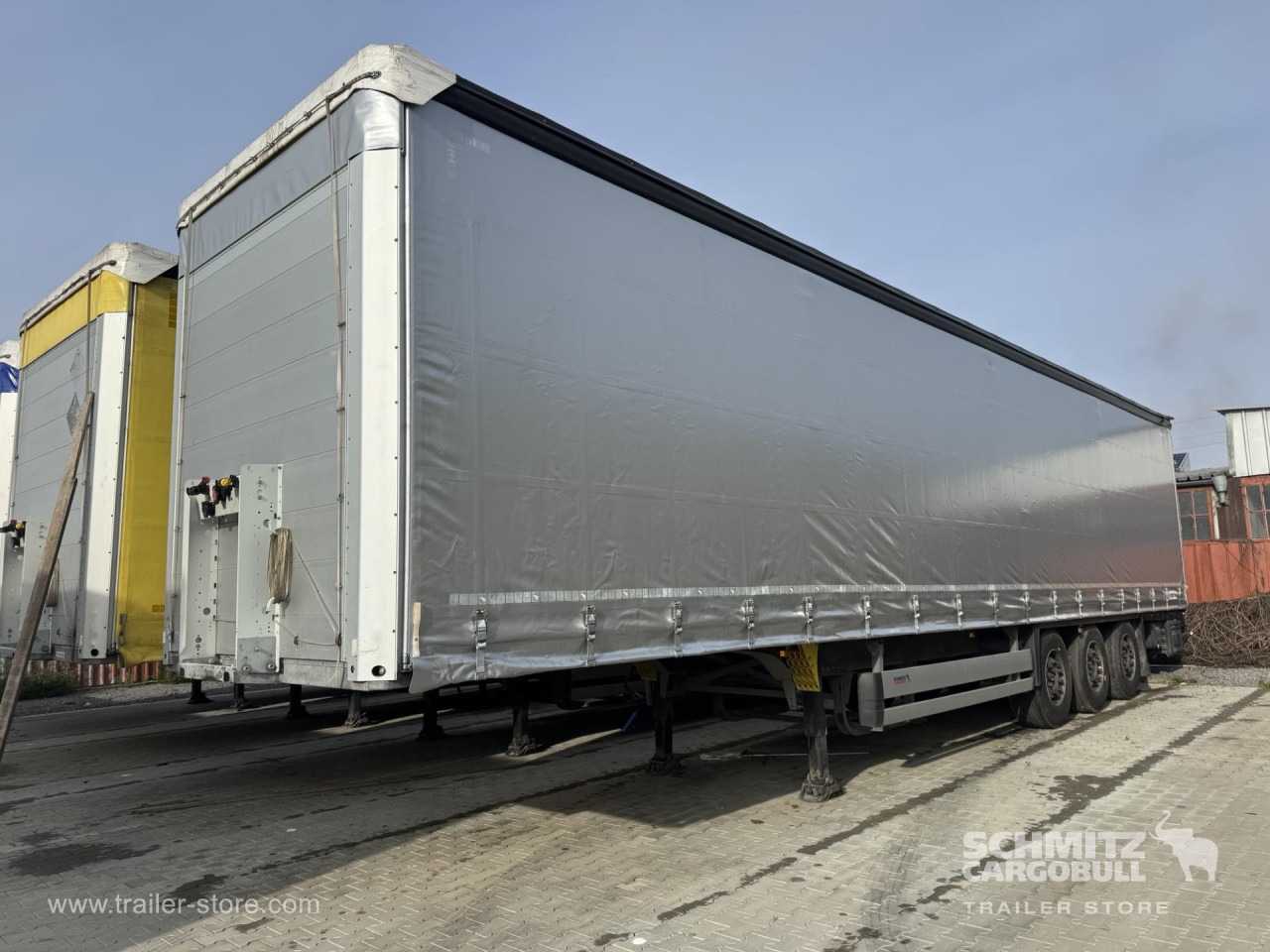 SCHMITZ Curtainsider Standard - Semiremorcă prelată: Foto 4 SCHMITZ Curtainsider Standard - Semiremorcă prelată: Foto 4