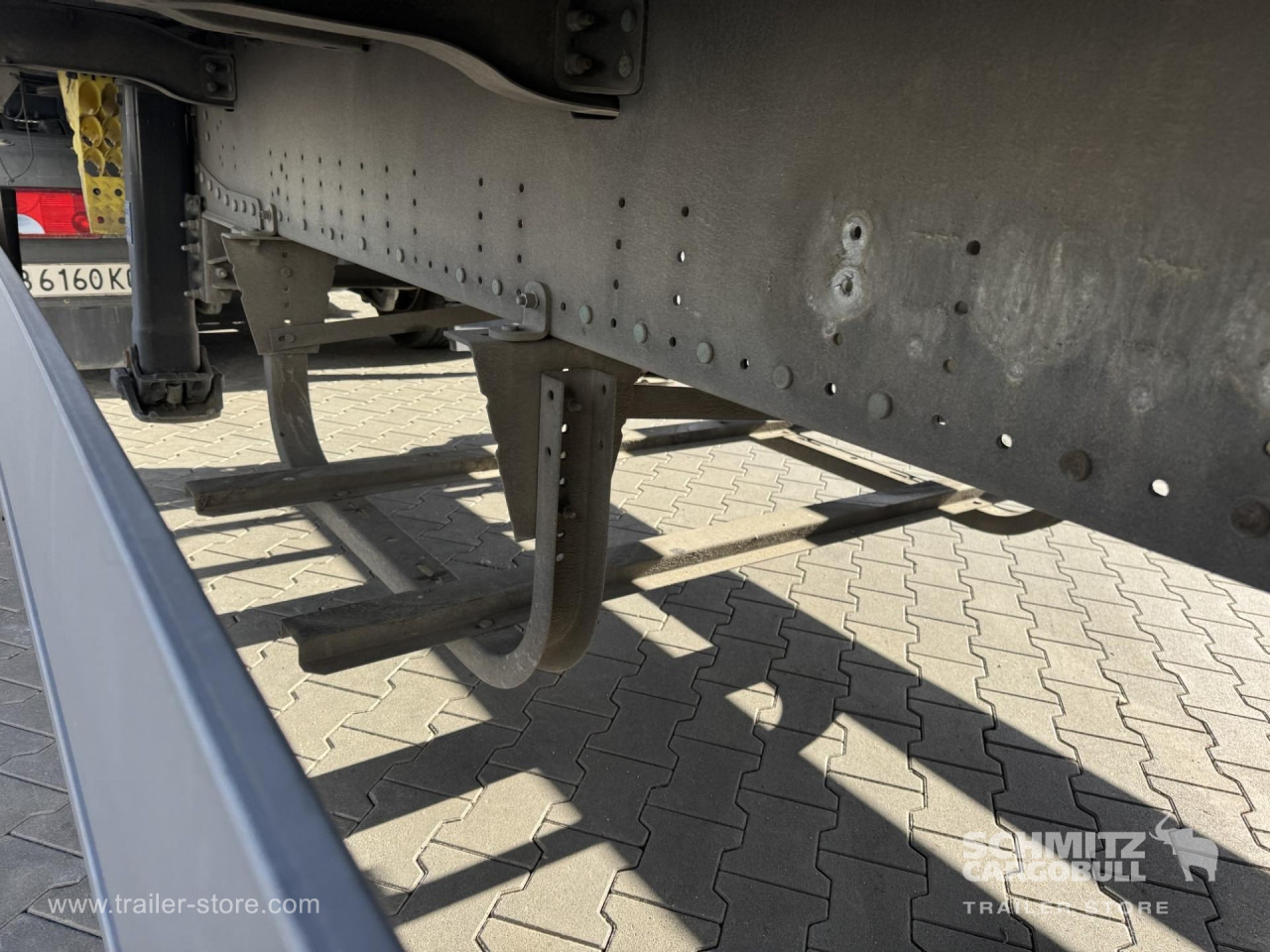 SCHMITZ Curtainsider Standard - Semiremorcă prelată: Foto 2 SCHMITZ Curtainsider Standard - Semiremorcă prelată: Foto 2