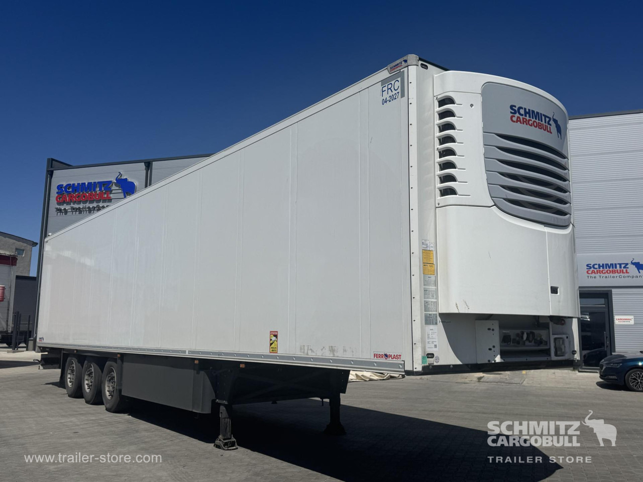 SCHMITZ Reefer Standard Double deck - Semiremorcă izoterma: Foto 1 SCHMITZ Reefer Standard Double deck - Semiremorcă izoterma: Foto 1