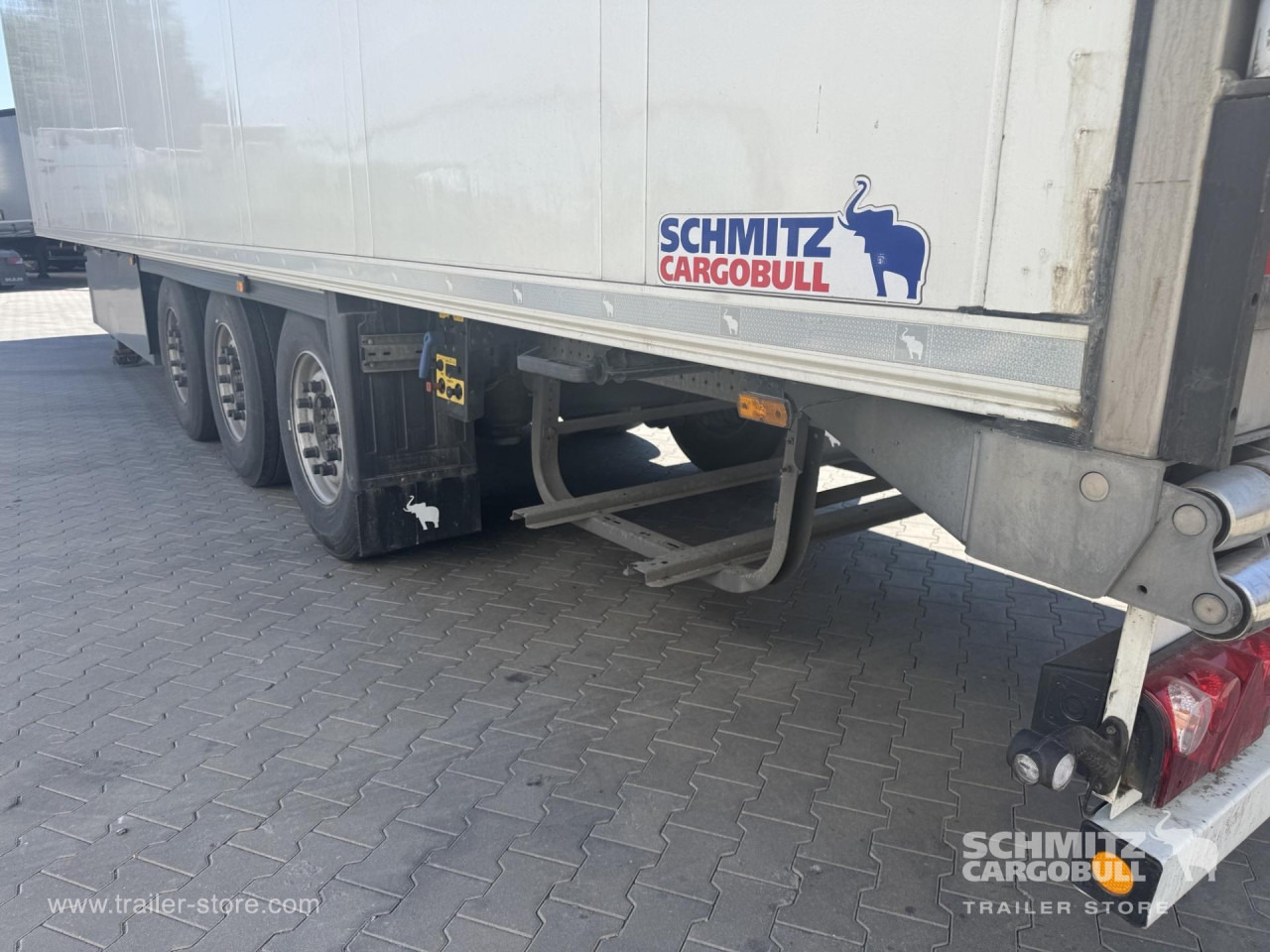 SCHMITZ Reefer Standard Double deck - Semiremorcă izoterma: Foto 2 SCHMITZ Reefer Standard Double deck - Semiremorcă izoterma: Foto 2