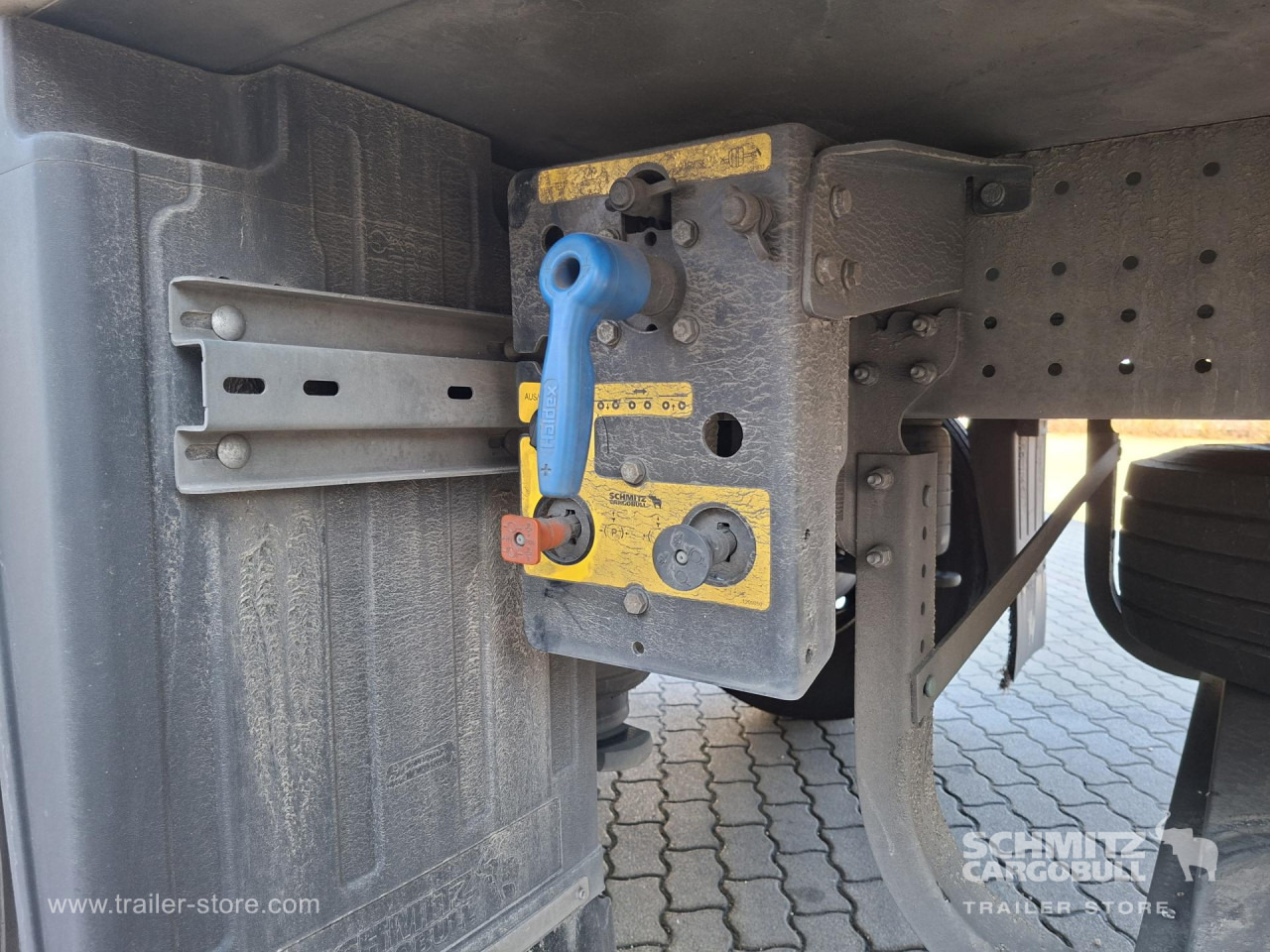 SCHMITZ Mélyhűtő koffer Multitemp - Semiremorcă izoterma: Foto 4 SCHMITZ Mélyhűtő koffer Multitemp - Semiremorcă izoterma: Foto 4