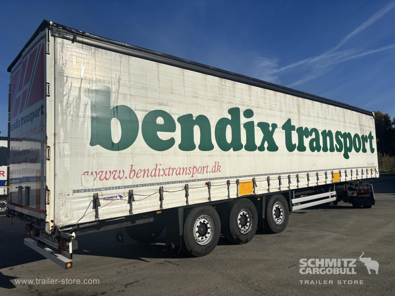 SCHMITZ Curtainsider Standard - Semiremorcă prelată: Foto 1 SCHMITZ Curtainsider Standard - Semiremorcă prelată: Foto 1