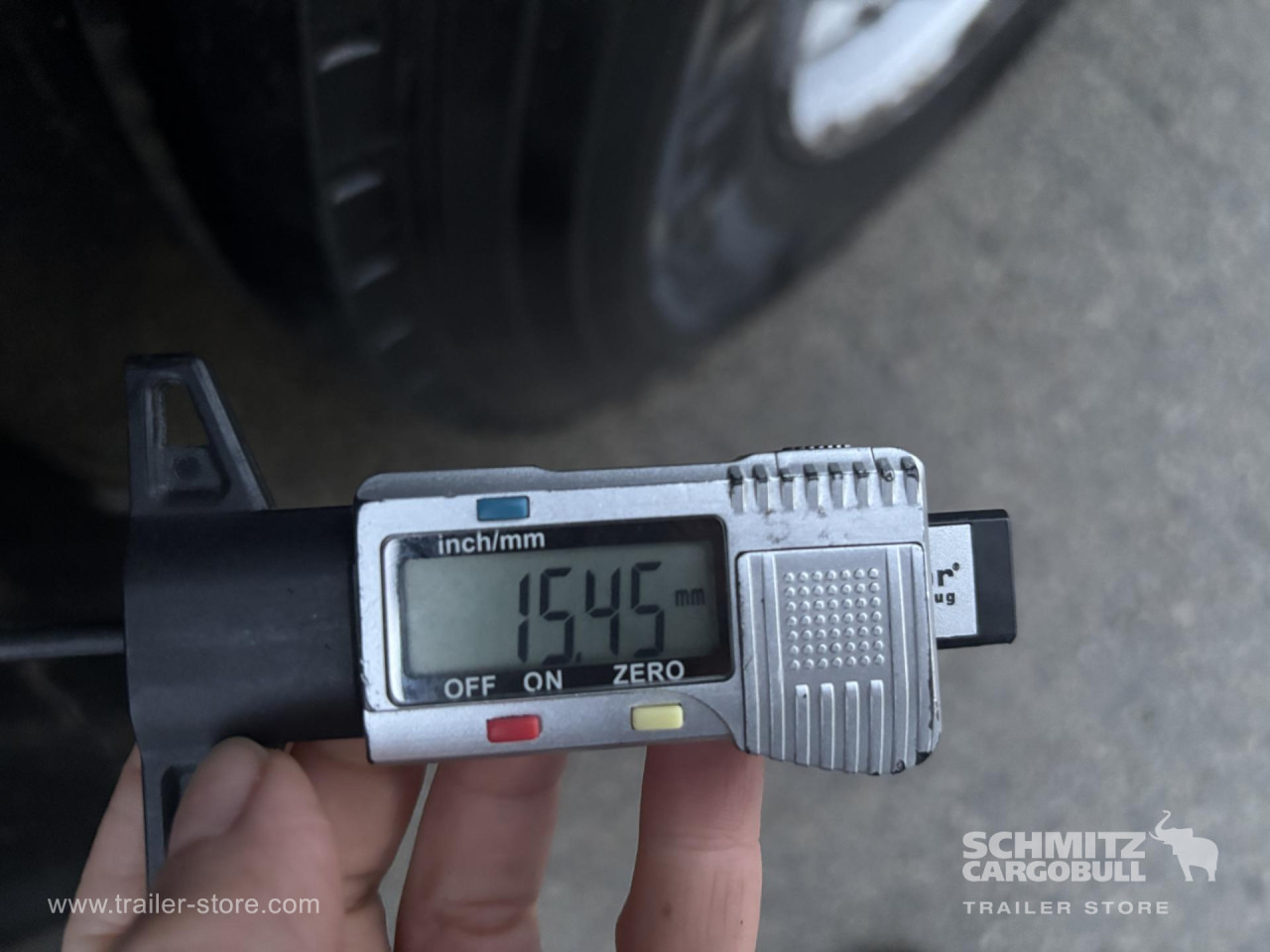 SCHMITZ Curtainsider Standard - Semiremorcă prelată: Foto 4 SCHMITZ Curtainsider Standard - Semiremorcă prelată: Foto 4