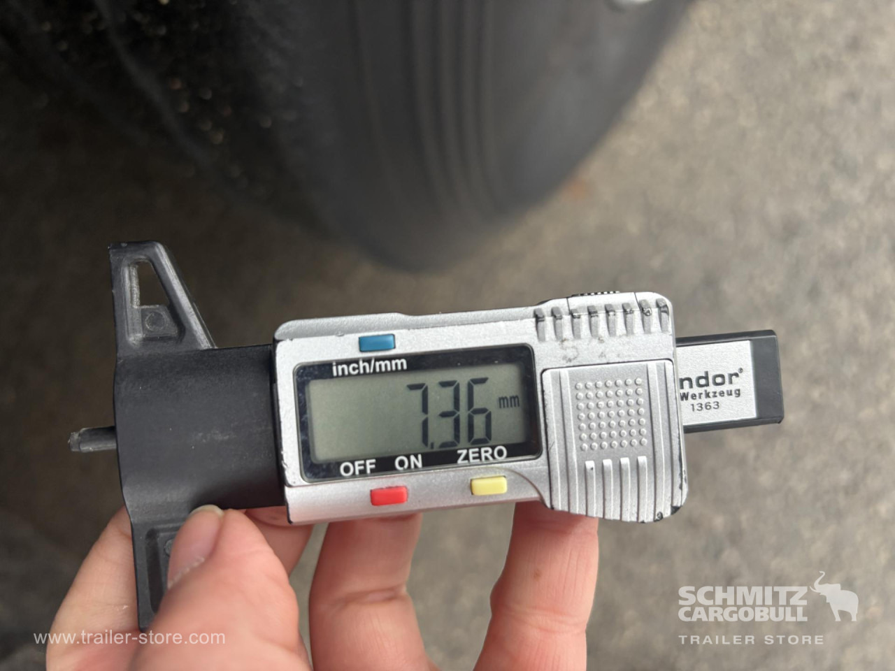 SCHMITZ Curtainsider Standard - Semiremorcă prelată: Foto 4 SCHMITZ Curtainsider Standard - Semiremorcă prelată: Foto 4