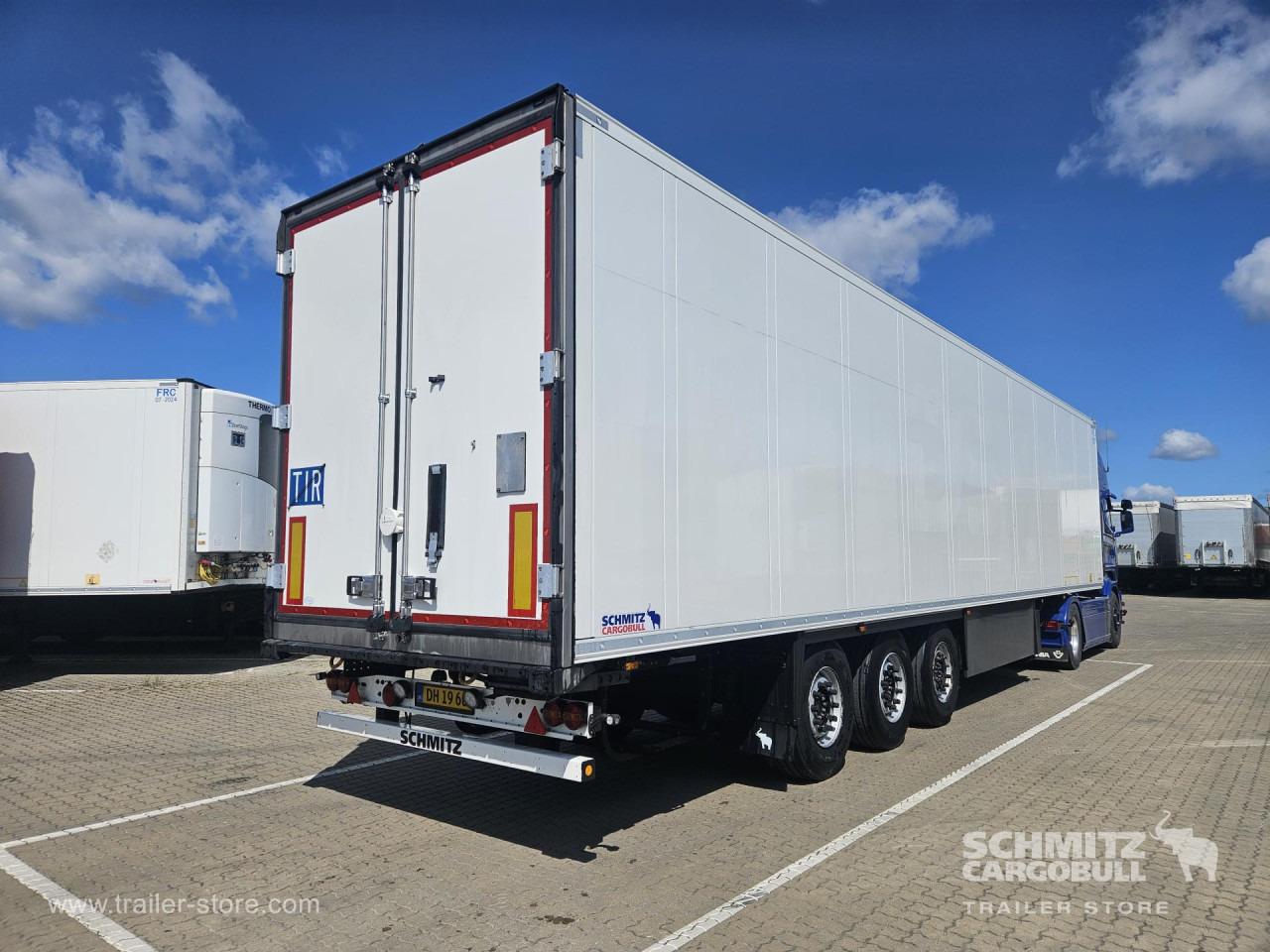 SCHMITZ Reefer Multitemp Double deck - Semiremorcă izoterma: Foto 1 SCHMITZ Reefer Multitemp Double deck - Semiremorcă izoterma: Foto 1