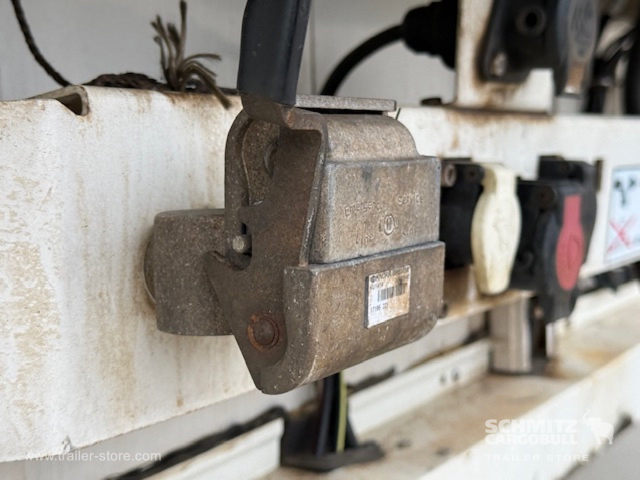 SCHMITZ Oplegger Vries Multitemp Double deck - Semiremorcă izoterma: Foto 5 SCHMITZ Oplegger Vries Multitemp Double deck - Semiremorcă izoterma: Foto 5