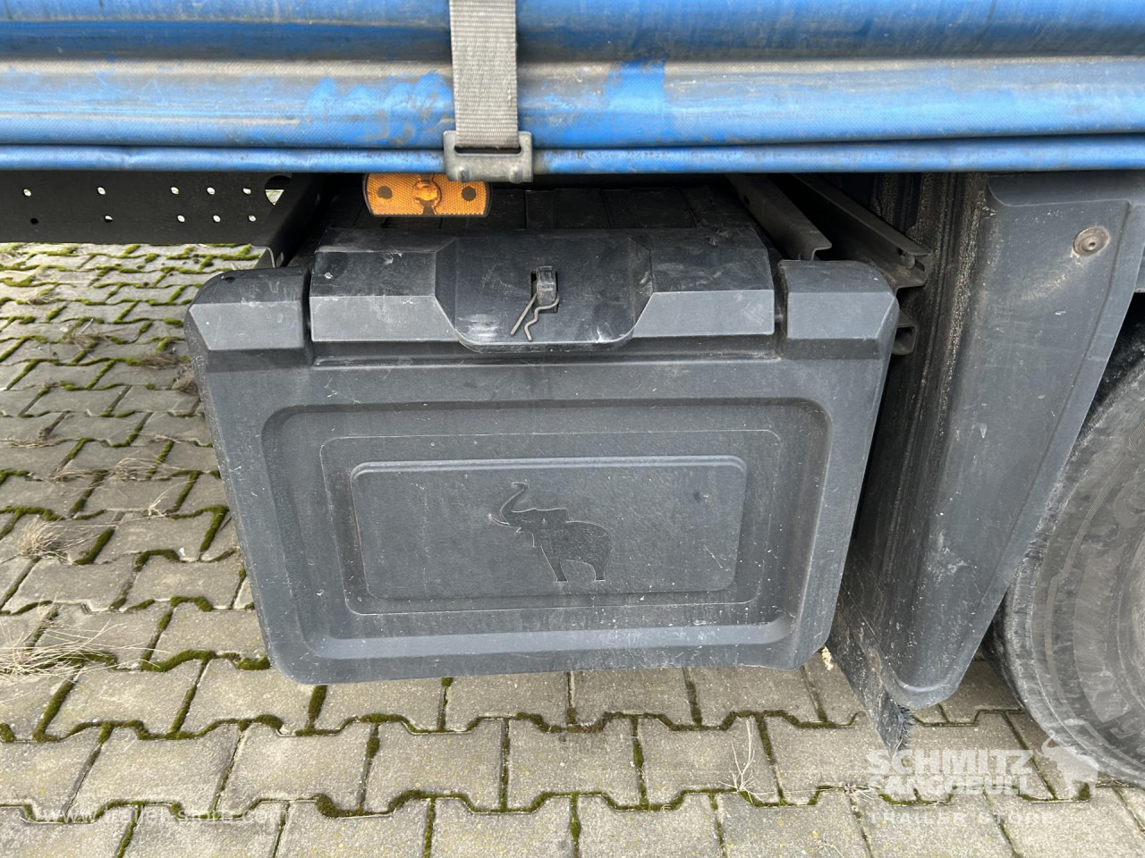 SCHMITZ Curtainsider Mega - Semiremorcă prelată: Foto 3 SCHMITZ Curtainsider Mega - Semiremorcă prelată: Foto 3