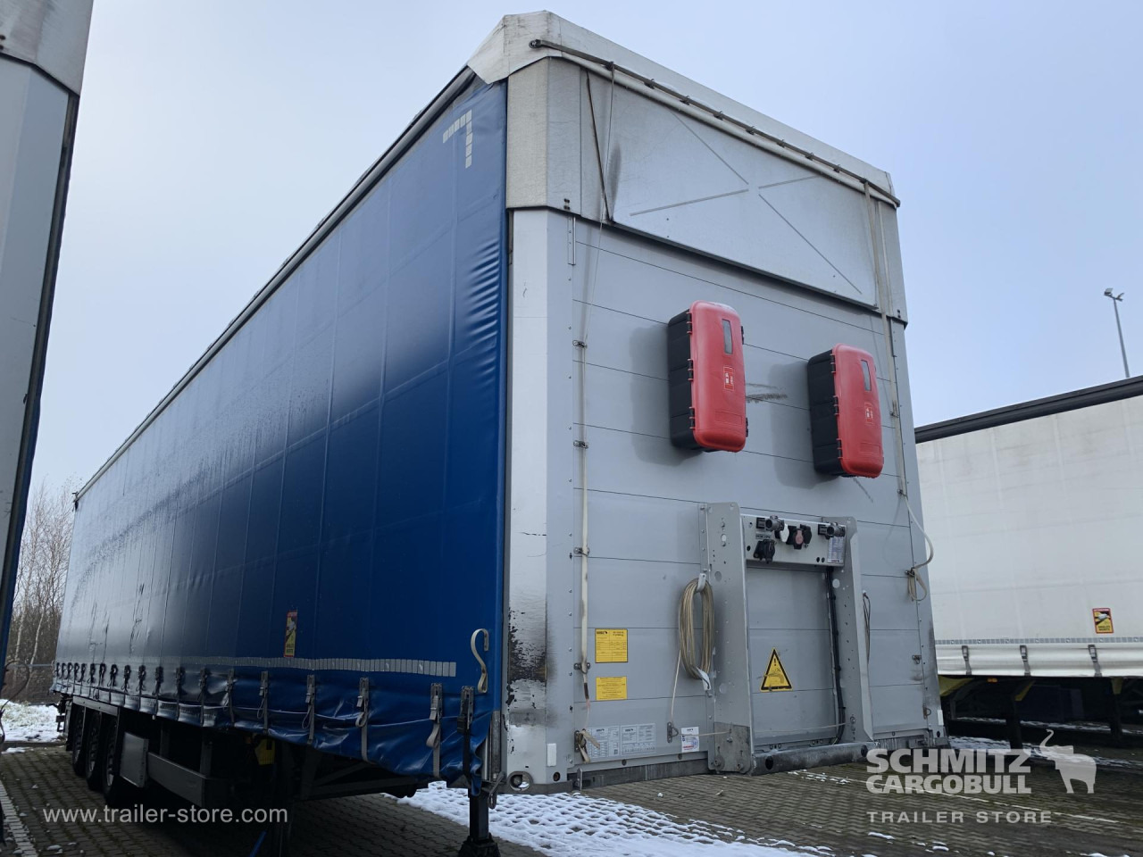 SCHMITZ Curtainsider Mega - Semiremorcă prelată: Foto 1 SCHMITZ Curtainsider Mega - Semiremorcă prelată: Foto 1