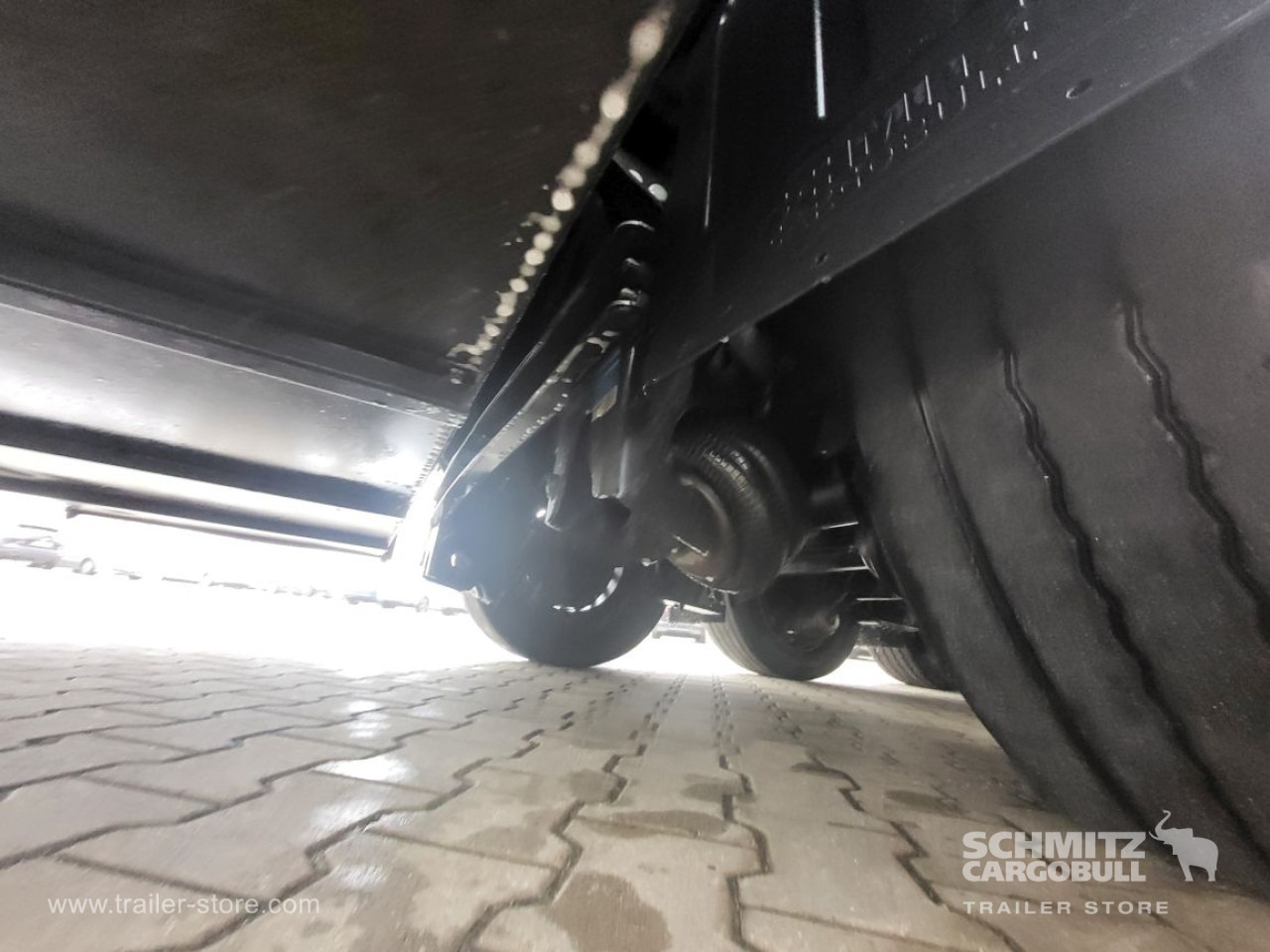 SCHMITZ Curtainsider Mega - Semiremorcă prelată: Foto 4 SCHMITZ Curtainsider Mega - Semiremorcă prelată: Foto 4