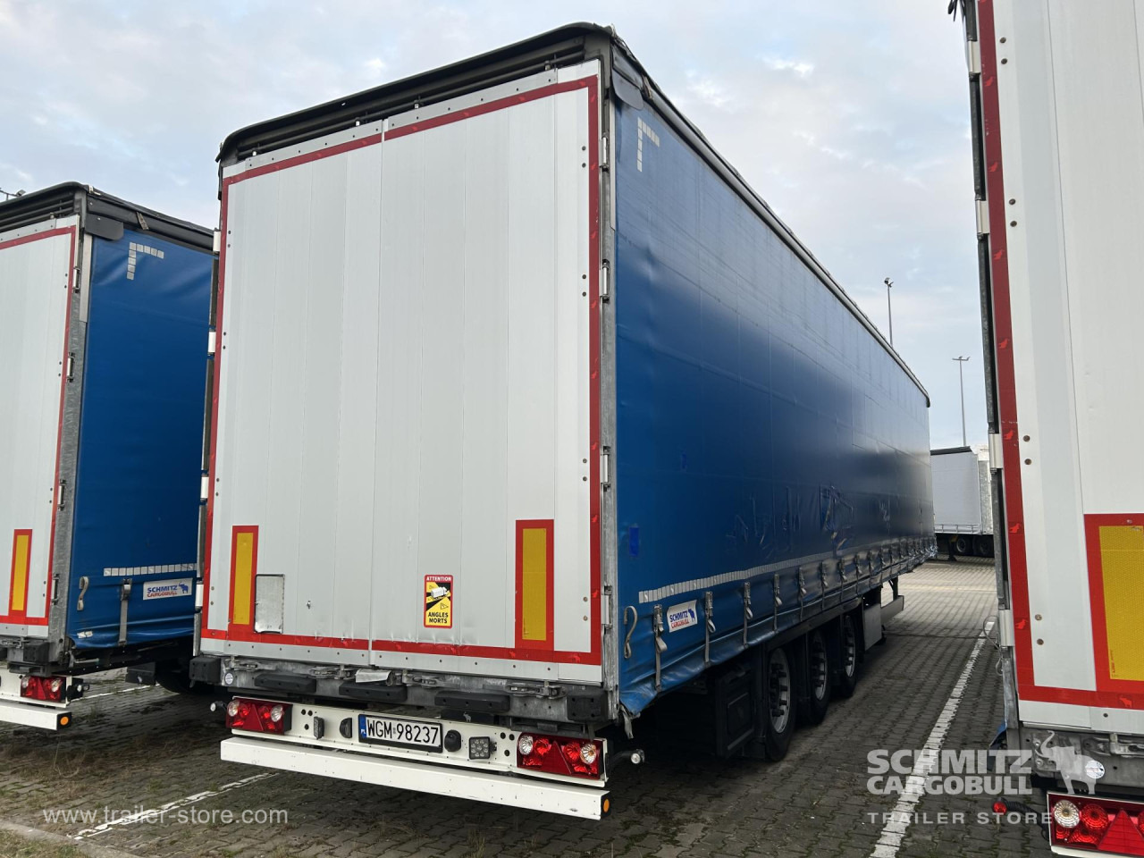 SCHMITZ Curtainsider Mega - Semiremorcă prelată: Foto 3 SCHMITZ Curtainsider Mega - Semiremorcă prelată: Foto 3