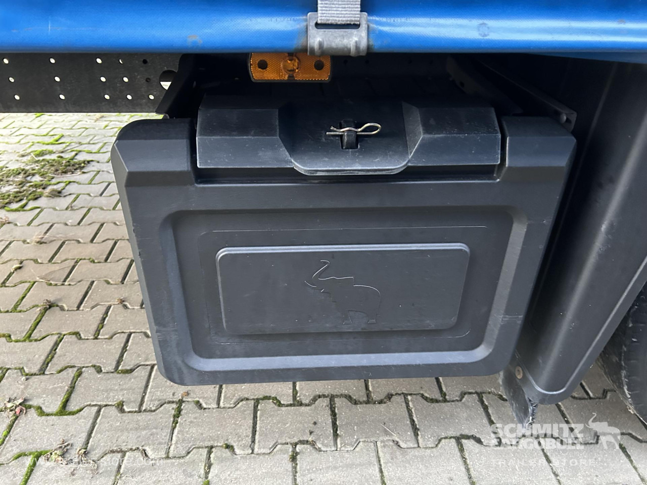 SCHMITZ Curtainsider Mega - Semiremorcă prelată: Foto 3 SCHMITZ Curtainsider Mega - Semiremorcă prelată: Foto 3
