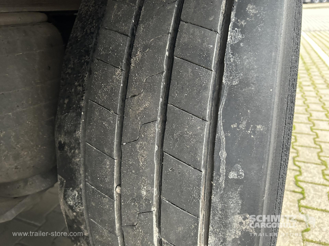 SCHMITZ Reefer Standard Double deck - Semiremorcă izoterma: Foto 5 SCHMITZ Reefer Standard Double deck - Semiremorcă izoterma: Foto 5