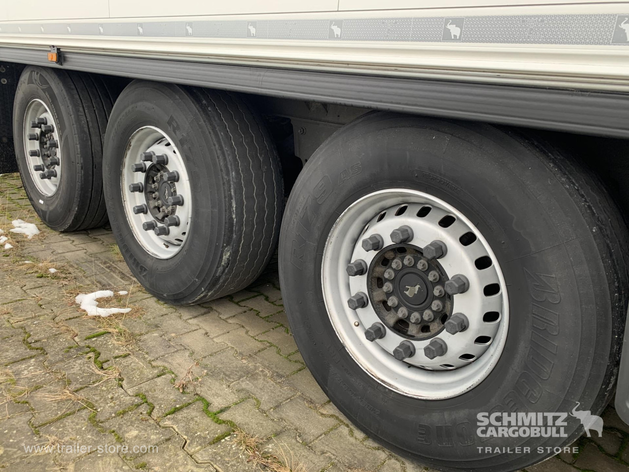 SCHMITZ Reefer Standard - Semiremorcă izoterma: Foto 5 SCHMITZ Reefer Standard - Semiremorcă izoterma: Foto 5