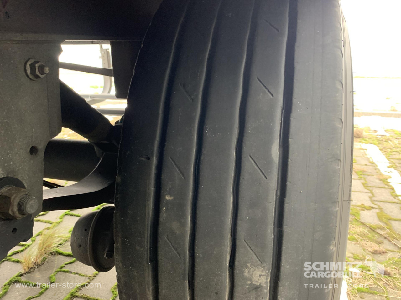 SCHMITZ Reefer Standard - Semiremorcă izoterma: Foto 4 SCHMITZ Reefer Standard - Semiremorcă izoterma: Foto 4