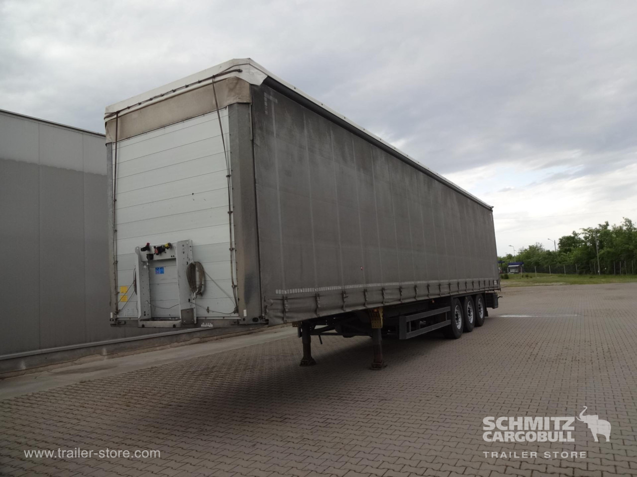 SCHMITZ Curtainsider Standard - Semiremorcă prelată: Foto 5 SCHMITZ Curtainsider Standard - Semiremorcă prelată: Foto 5